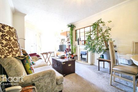 1 bedroom retirement property to rent - Photo 2