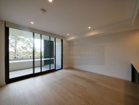 2 BEDROOMS, 2 BATHROOMS with 1 CARSPACE - Photo 2