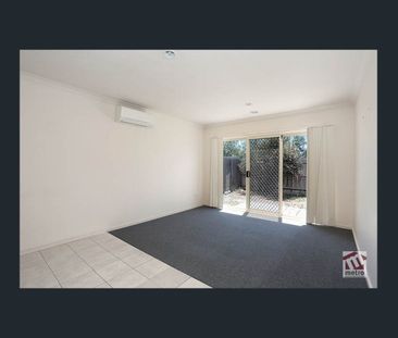 PERFECTLY POSITIONED CLOSE TO SHOPS & SCHOOLS! - Photo 2