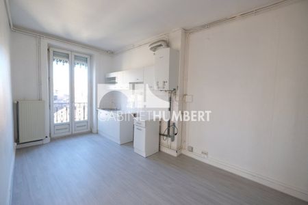 Location Appartement 2 pièces 55m² ST ETIENNE 42000 - Photo 3