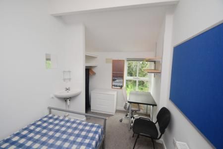 Clifton Avenue, Fallowfield, Manchester, M14 - Photo 5