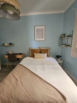 Carrer de les Penedides, Barcelona, Catalonia 08001 - Foto 1