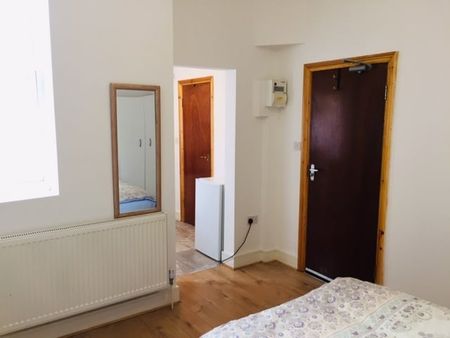 Studio Flat, Sidney Avenue, N13 - Photo 3
