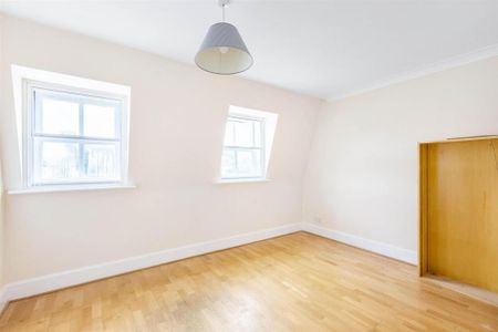 4 bedroom house to rent - Photo 3