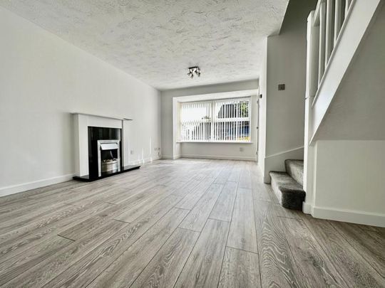 3 bedroom link detached house to rent - Photo 1