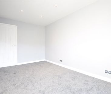 1 bedroom Studio in Kenton Close, Bracknell - Photo 5