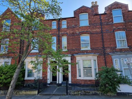 1 bedroom house of multiple occupation to rent - Photo 4