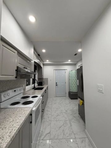 10 Louvain Street #Main Level - Photo 4