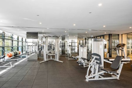 Furnished Studio with Views in Resort Complex - Photo 4