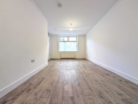 Llewellyn Street, Pentre - Photo 2