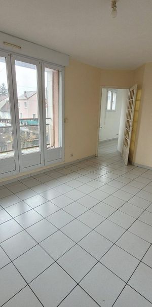 Location Appartement 1 pièce 37m² GOUSSAINVILLE 95190 - Photo 1