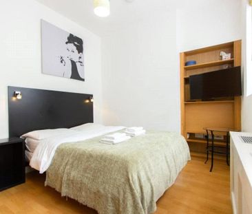 Studio to rent - Photo 4