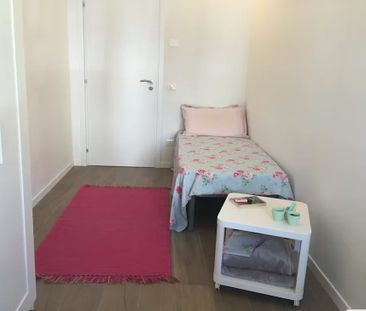 Via Federico Confalonieri, Padova, Veneto 35129 - Photo 4