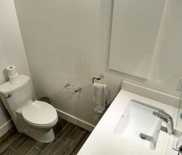 For Lease - 11 Donmore Avenue Unit# Lower, Toronto, Ontario - Photo 4