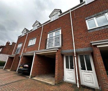 2 bedroom terraced house to rent - Photo 1