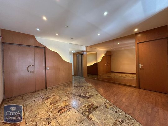 Location Appartement 2 pièces 51m² BRIVE LA GAILLARDE 19100 - Photo 1