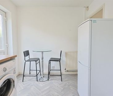 2 bedroom Student Terraced House to rent in Windmill Court, Newcast... - Photo 3