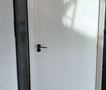 Piso de alquiler en Carretera de Fuencarral, 56, Zona Industrial - Photo 5