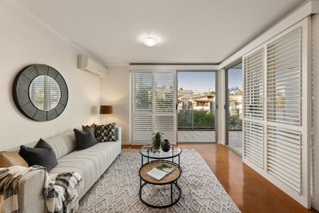 Unfurnished unit in Ciana apartments - Photo 2