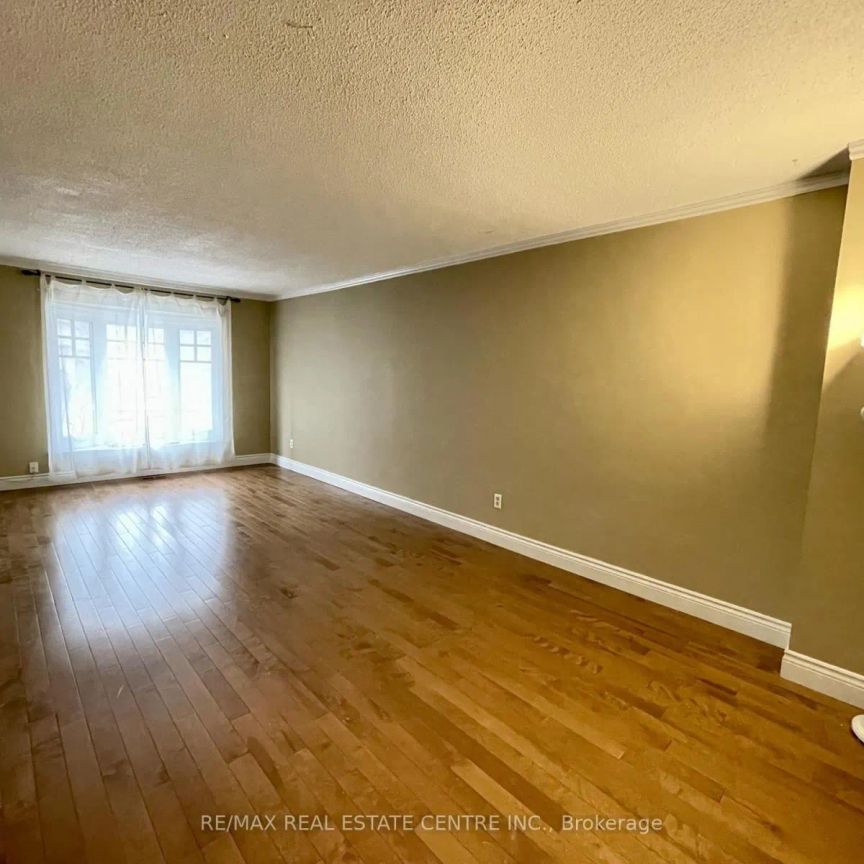 3216 DOVETAIL MEWS - Photo 1