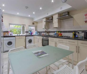 Cathays Terrace, Cathays, CF24 - Photo 3