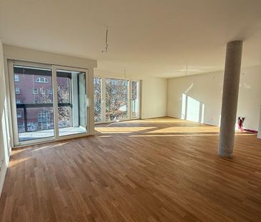 Erstbezug: Helle Neubauwohnung mit Balkon, Fahrstuhl & Tiefgarage - Foto 1