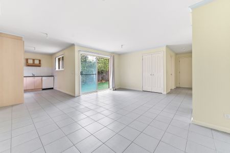 1/17 Gordon Avenue, Oakleigh East VIC 3166 - Apartment For Rent | Domain - Photo 2