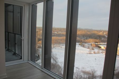 For Lease - 1 Quarrington Lane Unit# 1918, Toronto, Ontario - Photo 3