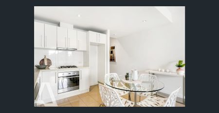 Modern Apartment in Prime Mawson Lakes Location - Photo 5