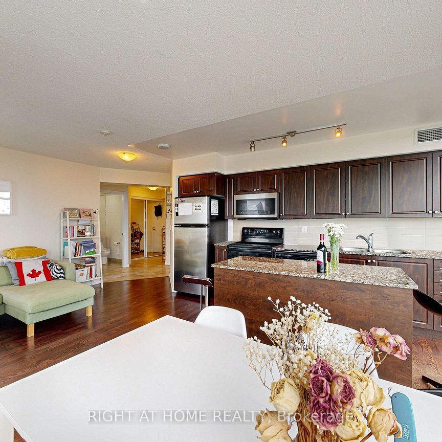 For Lease - 215 Fort York Boulevard Unit# 1710, Toronto, Ontario - Photo 1