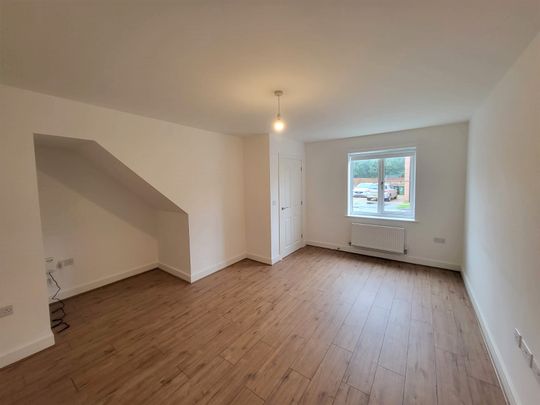 The Jenner - Photo 1