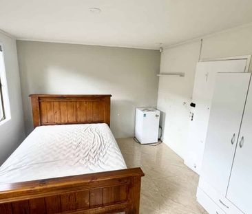 Great Location - Photo 2