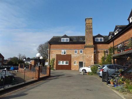 Canalside, Union Wharf, Market Harborough - Photo 3