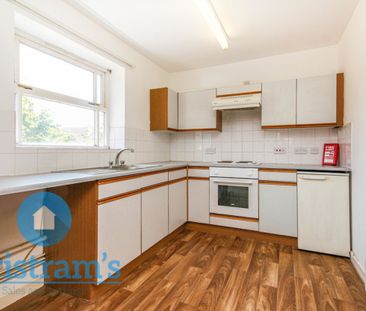 2 bed Flat for Rent - Photo 6