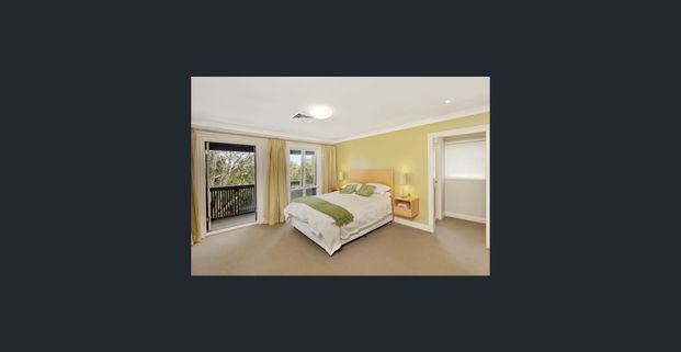 Pet Friendly Family Home In a Quiet Location With a Private Entertaining Area And Pool - Photo 1