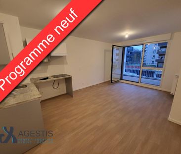 Location Appartement 3 pièces 54m² CLICHY SOUS BOIS 93390 - Photo 4