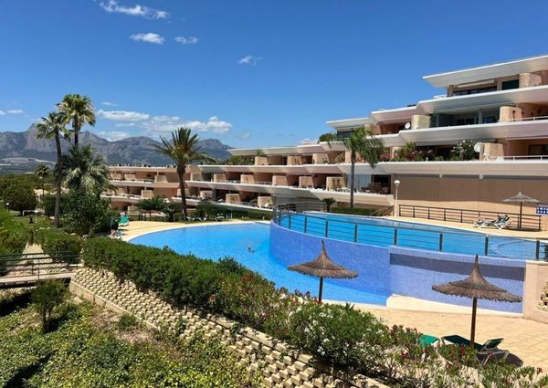 Luxurious apartment with fantastic views for long term rental, Altea