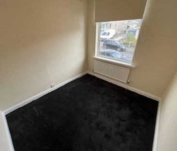 3 bedroom property to rent - Photo 3