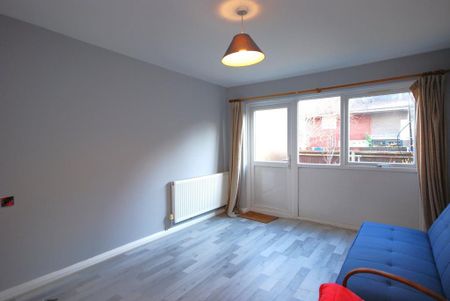 1 bedroom detached house to rent - Photo 2