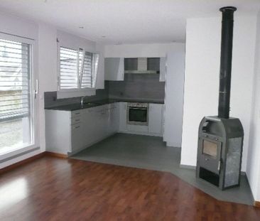 schöne 3.5 Zimmer-Attikawohnung an zentraler Lage - Photo 1
