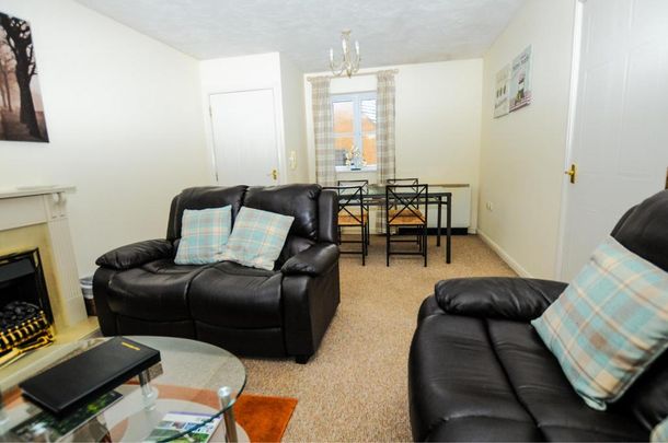 2 bedroom serviced apartment to rent - Photo 1