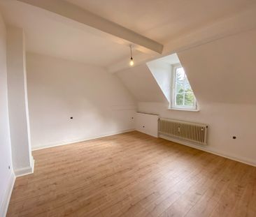 Wohnen zur Miete in einer Burg? 4-Zimmer Wohnung in der Burg Volper... - Foto 6