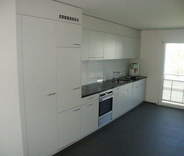 3.5 Zimmer, 92 m², 2. Stock - Photo 3