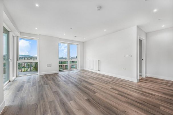 3 bedroom flat to rent - Photo 1