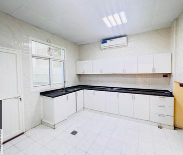 Elegant 4 BR Villa in Al Zaheya Gardens - Photo 3