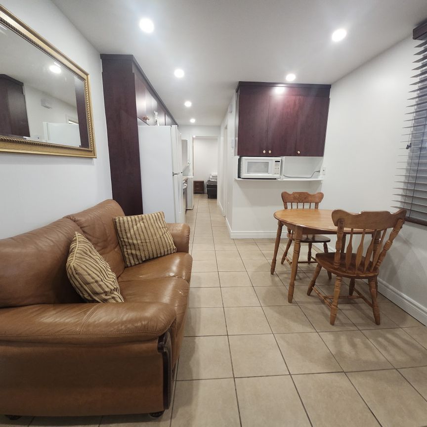 Magnifique studio meublé – Moderne et prêt à emménager. - Photo 1