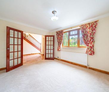 Fairefield Crescent, Glenfield, Leicester, LE3 8EJ - Photo 5