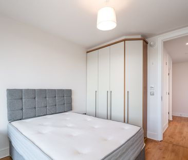 Weavers Hall, Levmoss Park, Leopardstown, Dublin 18, D18 F896 - Photo 4