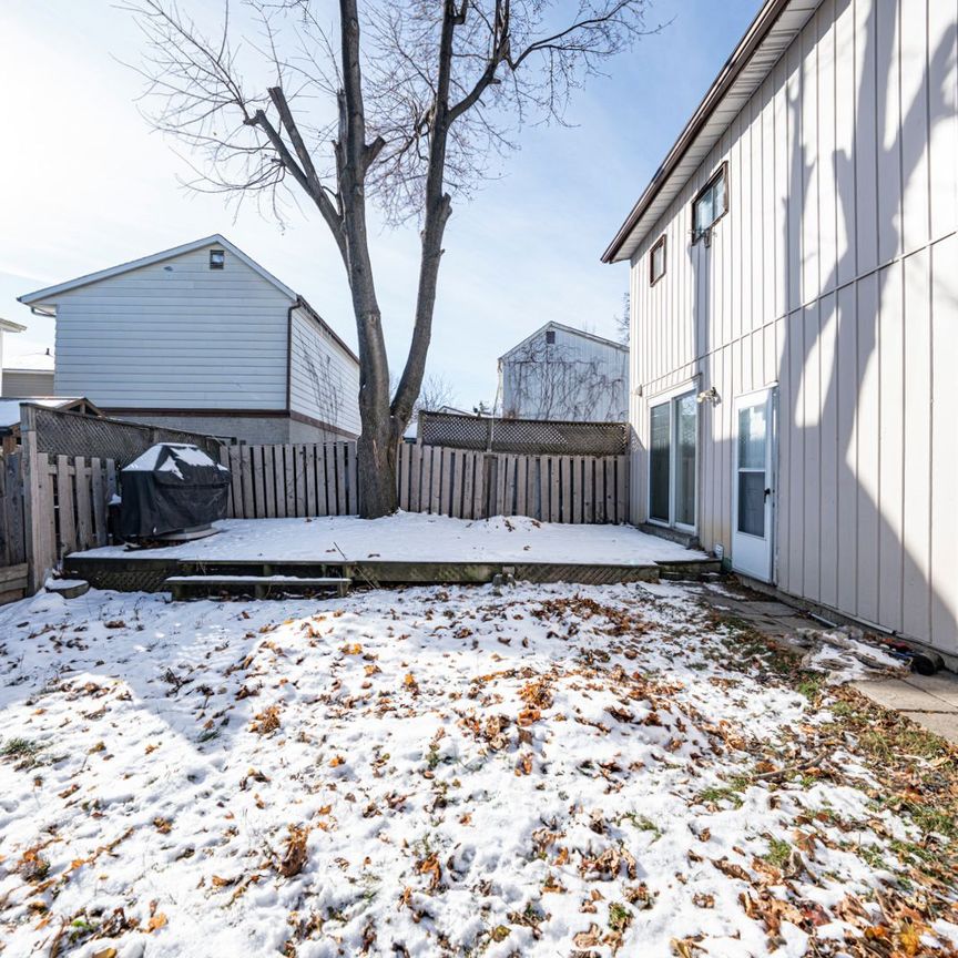 For Lease - 22 Hazelglen Court, Brampton, Ontario - Photo 1