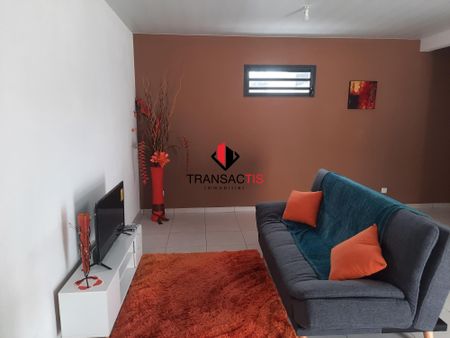 Location Appartement 2 pièces 43m² CAYENNE 97300 - Photo 2